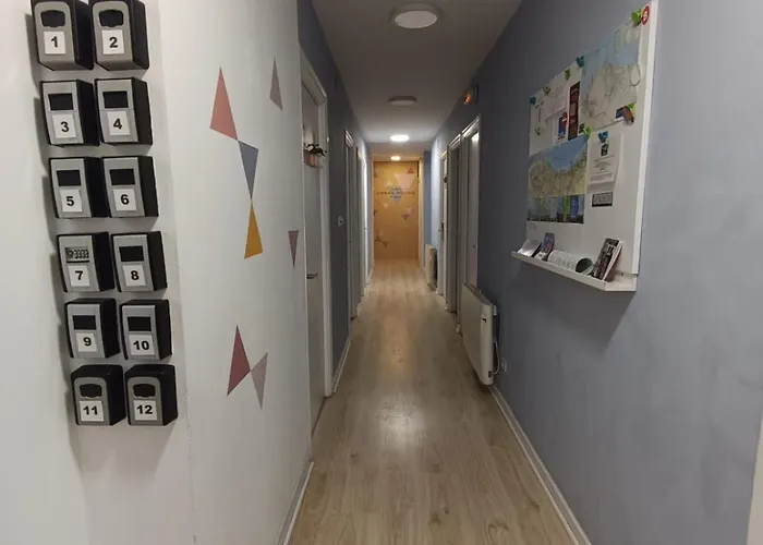 Zubia Urban Rooms