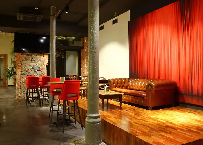  Poshtel Bilbao - Premium