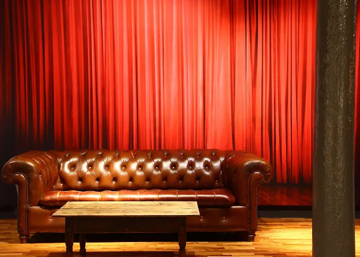  Poshtel Bilbao - Premium